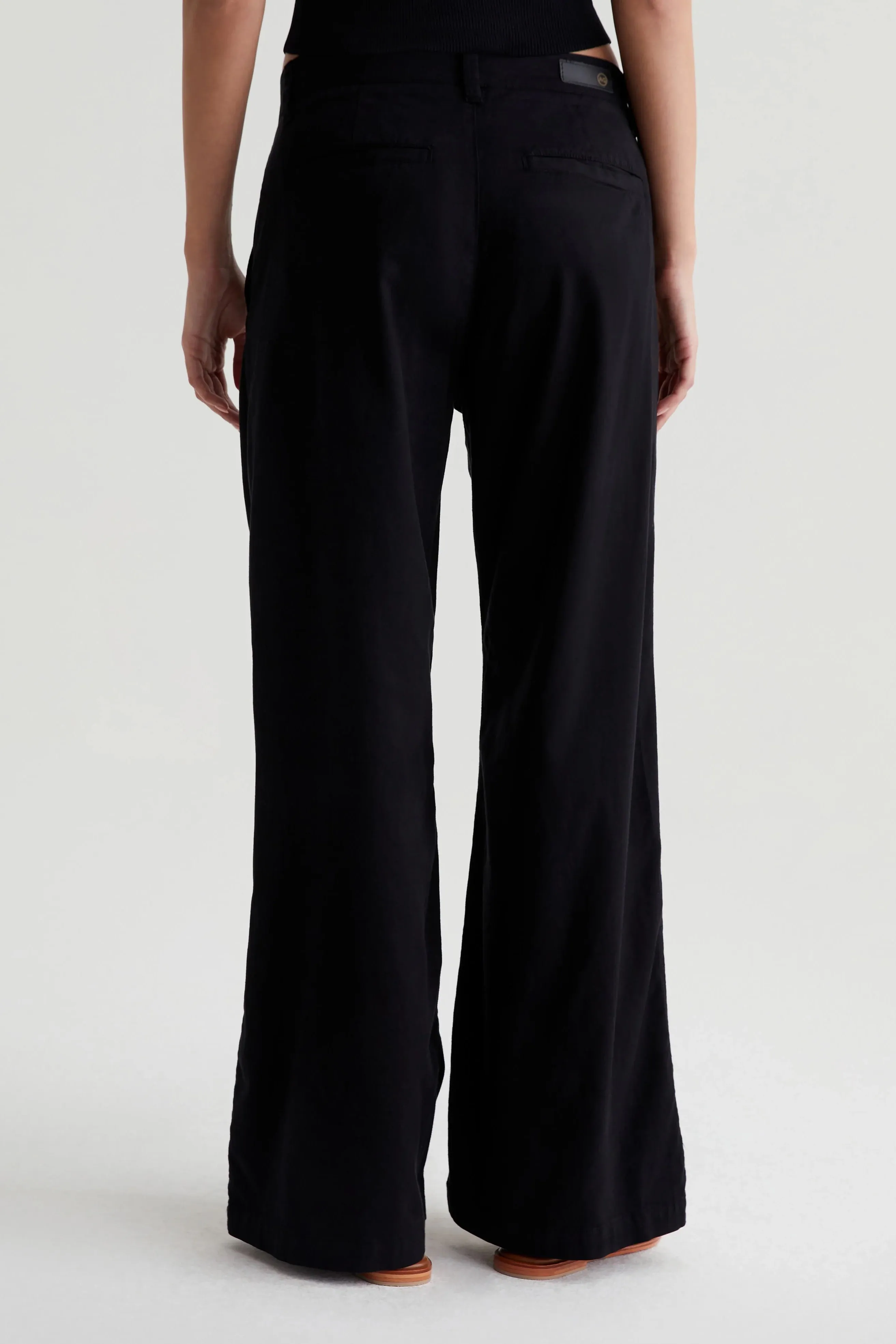 AG Jeans Caden Wide Leg Trouser