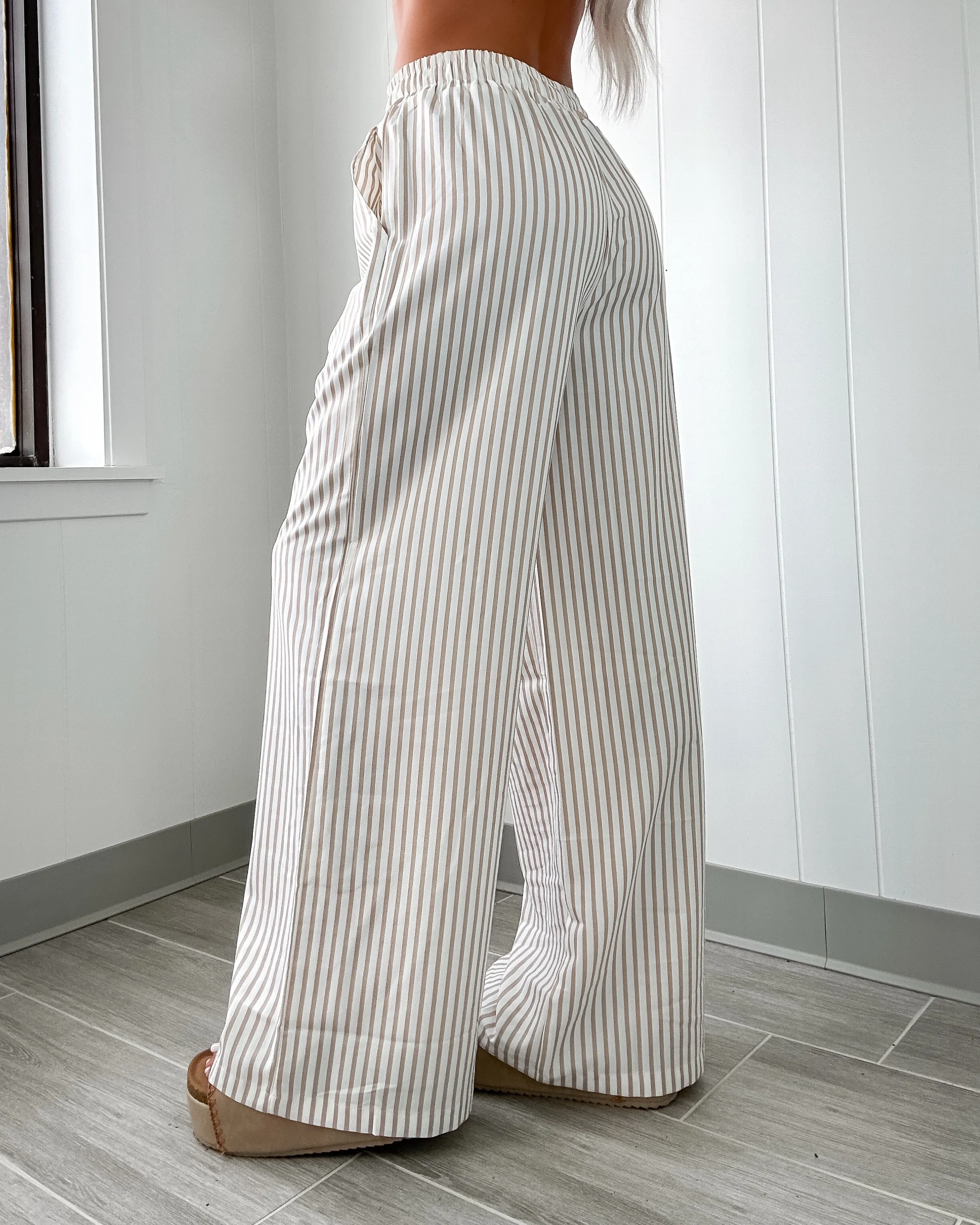 Chic Lifestyle Stripe Wide Leg Pants - Khaki